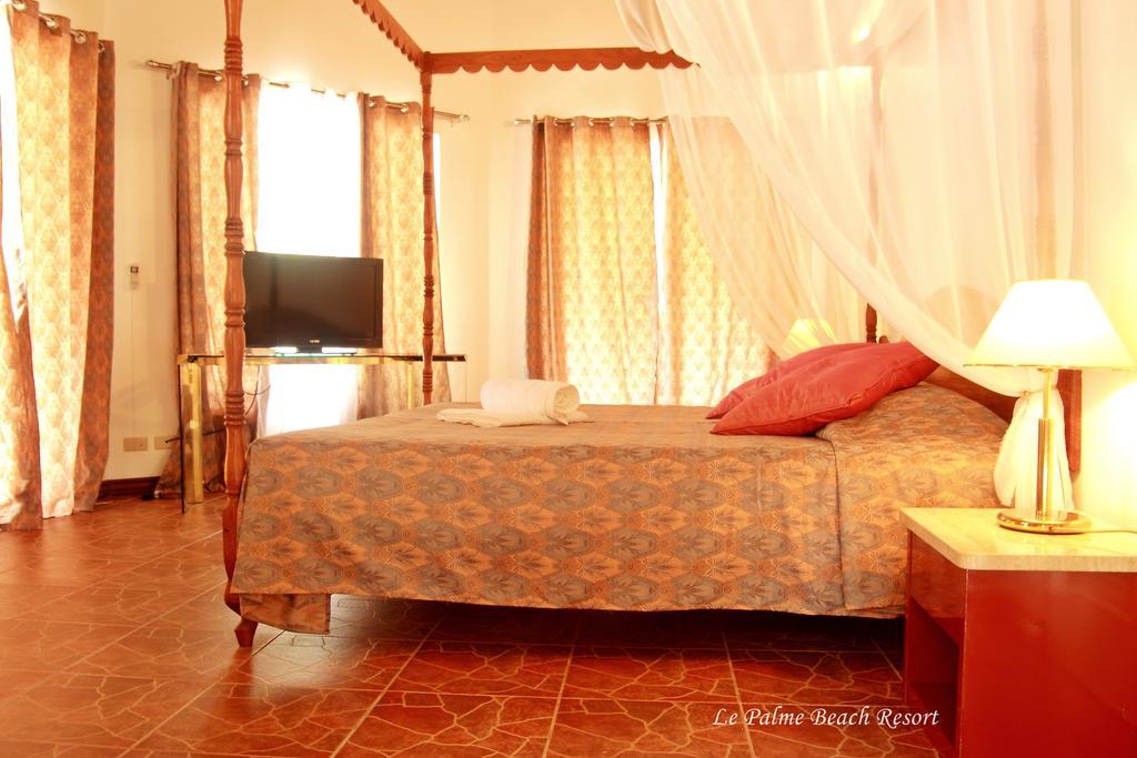 Le Palme Beach Resort Pandan Екстериор снимка