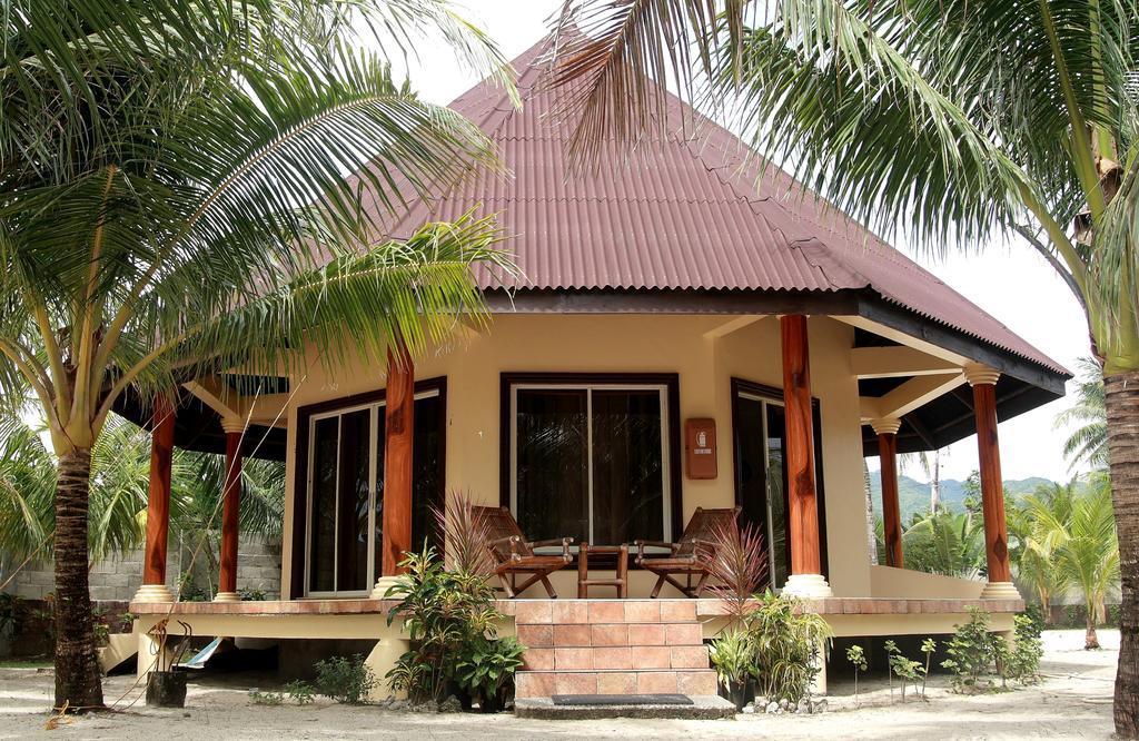 Le Palme Beach Resort Pandan Екстериор снимка