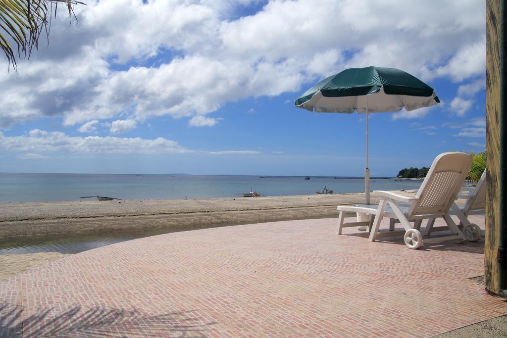 Le Palme Beach Resort Pandan Екстериор снимка